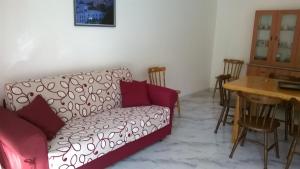 A seating area at Le Querce Santa Cesarea Terme