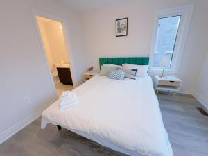 Foto dalla galleria di Vantage Stay pickering 4-BR a Pickering