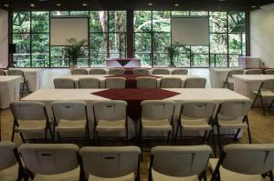 Der Geschäftsbereich oder Konferenzraum in der Unterkunft Selva Verde Lodge