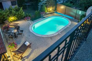 Bazén v ubytování Villa Grande - Apartmány nebo v jeho okolí