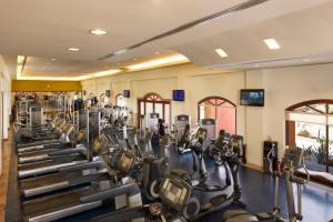 Fitness centrum a/nebo fitness zařízení v ubytování Playa Grande Resort
