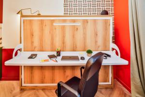 an office with a desk and a chair at WS Notre-Dame - Jussieu in Paris