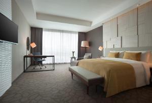 Bilik di Crowne Plaza Bandung, an IHG Hotel