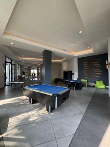 Τραπέζι μπιλιάρδου στο Penthouse On Tropical - The Blyde