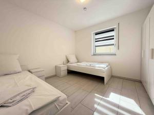 Fotografie z fotogalerie ubytování MAX114 moderne Monteurwohnung v destinaci Maxhütte-Haidhof