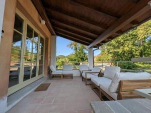 Posezení v ubytování Cozy 2BR Mountain Escape - Molazzana