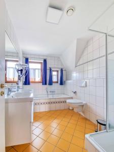 Ένα μπάνιο στο Leybucht +43 φωτογραφίες