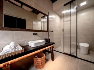 Gallery image of Shangri-La Bandu Xingye Muge Manor Hotel in Shangri-La