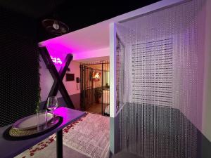 Gallery image of Hard-love , Balneotherapy , 550 m from the train station in Souppes-sur-Loing