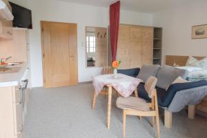 Kuchyň nebo kuchyňský kout v ubytování Ferienwohnung Pension Tirol