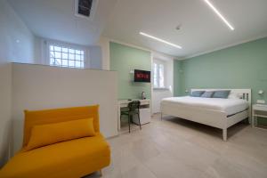 Katil atau katil-katil dalam bilik di Le finestre sul Lago - Lake Como Front - Free Parking and AC