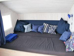 Ένα ή περισσότερα κρεβάτια σε δωμάτιο στο Holiday Home Tonna - 1km from the sea by Interhome