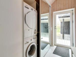 Gambar di galeri bagi Holiday Home Othinkarl - 100m from the sea by Interhome di Hjørring +24 gambar