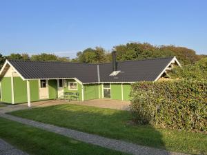 Budova, kde se prázdninový dům nachází