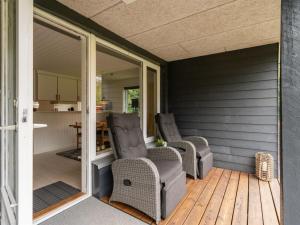 Posezení v ubytování Holiday Home Jobst - 600m to the fjord by Interhome