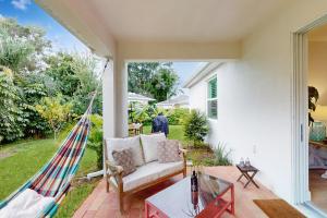 Imagen de la galería de Captain's Quarter, en Sebastian