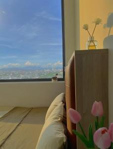 Μπαλκόνι ή βεράντα στο Yugen Hue Homestay - Swimming Pool, Gym, City View, Near Aeon Mall +17 φωτογραφίες