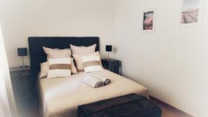 Ένα ή περισσότερα κρεβάτια σε δωμάτιο στο Villa Clémentine +52 φωτογραφίες