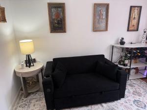 Gallery image of King and Queen in Staten Island