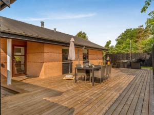 Το κτήριο όπου στεγάζεται  η παραθεριστική κατοικία