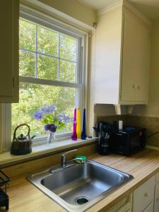 Fotografie z fotogalerie ubytování 1br Near Philly Free Parking, Text Us Discount v destinaci Filadelfie