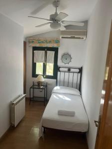 Postel nebo postele na pokoji v ubytování Casa La Vega + 25 fotografií