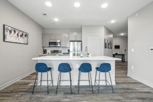 Gallery image of IRIE Living Retreat Kg 2bd Gym Pool Brand New in Whitestown