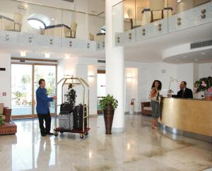 Lobby o reception area sa Hotel Villa Carolina