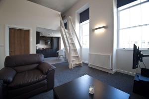 Ruang duduk di For Students Only - Dean Clarke Lofts in Exeter