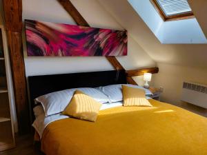 En eller flere senge i et værelse på Byt Komenskeho #1# v historickém centru Hradec Králově 60m2