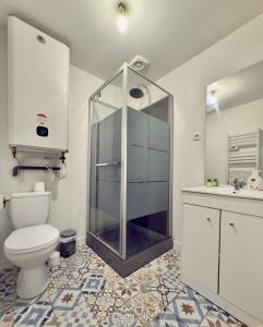 Koupelna v ubytování T1 calme et confort Avenue Garibaldi - DABNB