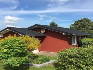 Tòa nhà nơi nhà nghỉ dưỡng tọa lạc +13 ảnh