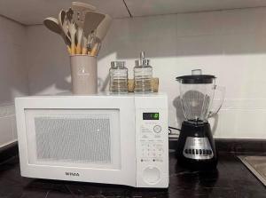 Příslušenství pro přípravu čaje a kávy v ubytování Casa Plaza de Toros + 6 fotografií