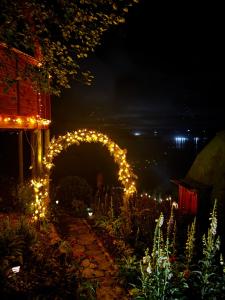 Billede fra billedgalleriet på Glamping Domos del Lago i Aquitania