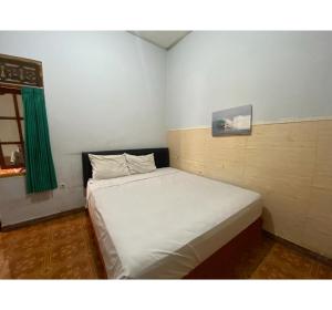 Imagine din galeria proprietății OYO 94783 Wakasih Homestay în Klungkung +16 fotografii