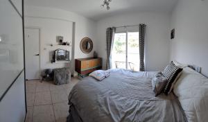 Katil atau katil-katil dalam bilik di ATLANTIS Apartment +33 gambar