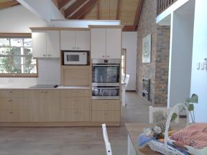 Billede fra billedgalleriet på Bunya Cottage at On Burgum Pond i Maleny