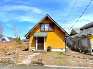 Budova, kde se prázdninový dům nachází