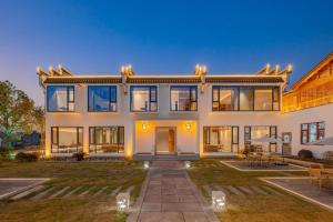 Gallery image of Huazhushe Jiuhuashan Suli Zhuyunjian B&B in Chizhou