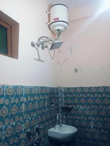 Bilik mandi di Vedica Palace