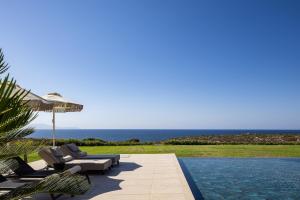 Bazén v ubytování Kiyomi Villa nebo v jeho okolí