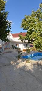 Πισίνα στο ή κοντά στο Konaku Zenelaj Selcke e Madhe Memaliaj