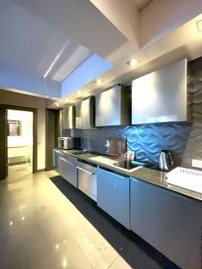 Kuchyň nebo kuchyňský kout v ubytování Cozy Home with Bosphorus View in Besiktas + 8 fotografií