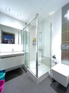 Koupelna v ubytování Cozy Home with Bosphorus View in Besiktas