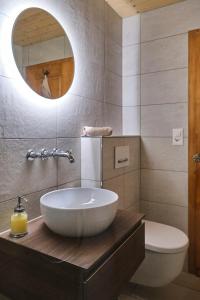 Ένα μπάνιο στο Cute chalet in Kandersteg