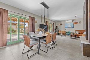 Un lugar para sentarse en Villa Lunistra