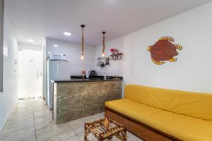 Posezení v ubytování Loft em condominio com mar em Mangaratiba