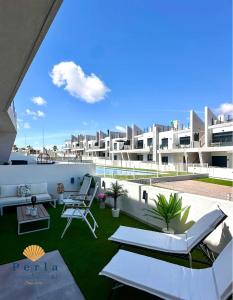 Μπαλκόνι ή βεράντα στο Stunning 2- Bed Flat in San Miguel