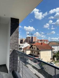 Balkoni atau teres di BT Apartments