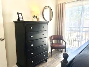 Φωτογραφία από το άλμπουμ του Shortest Walk to Shands and UF Health - Quiet, Equipped, Reliable - Free Parking στο Γκέινσβιλ +19 φωτογραφίες